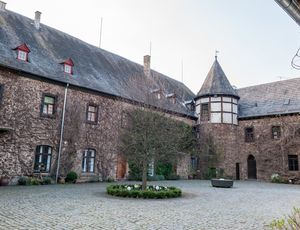 Kloster Schweinheim Akademie