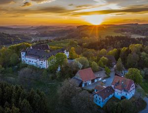 Schloss Hohenfels  Tagungszentrum und Hotel am Bodensee